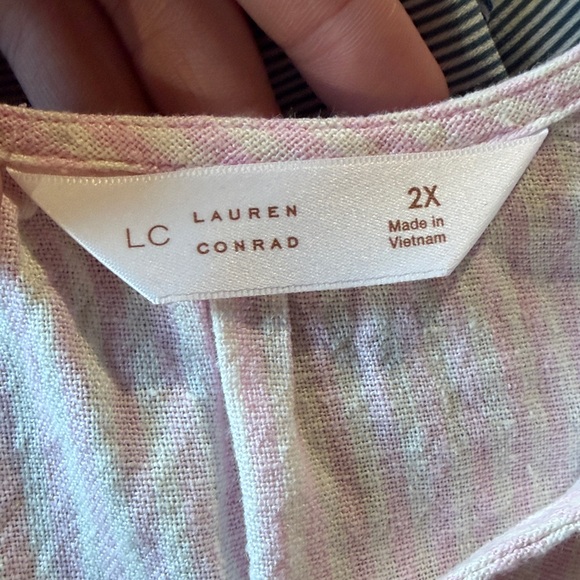 LC Lauren Conrad Light Pink Striped Blouse - Picture 3 of 4